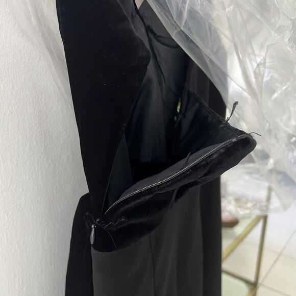 Jill Jill Stuart One Shoulder With Velvet Side Tie Black Formal Gown Size 6 - Picture 6 of 16